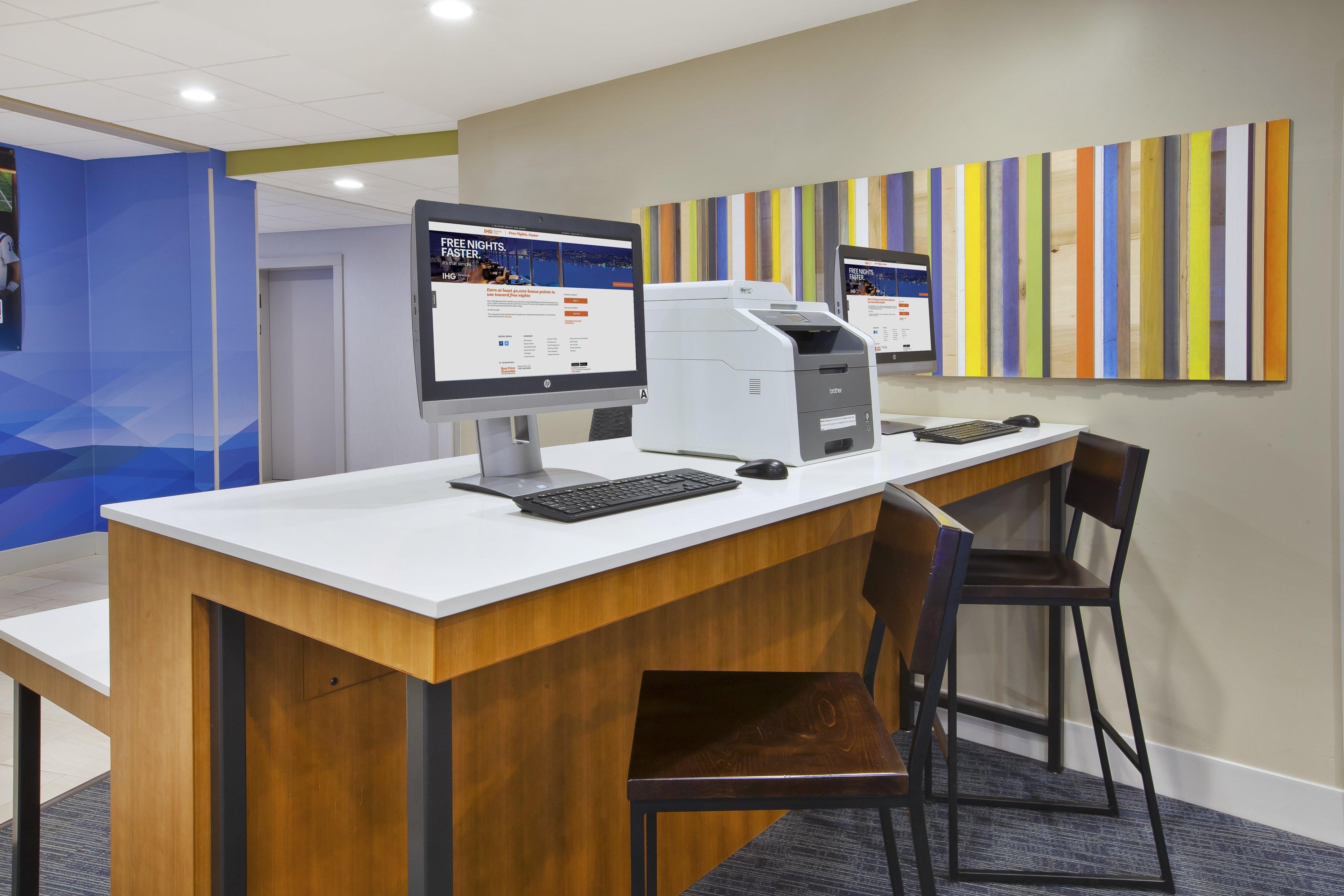 Holiday Inn Express & Suites - Parkersburg East By Ihg Eksteriør bilde