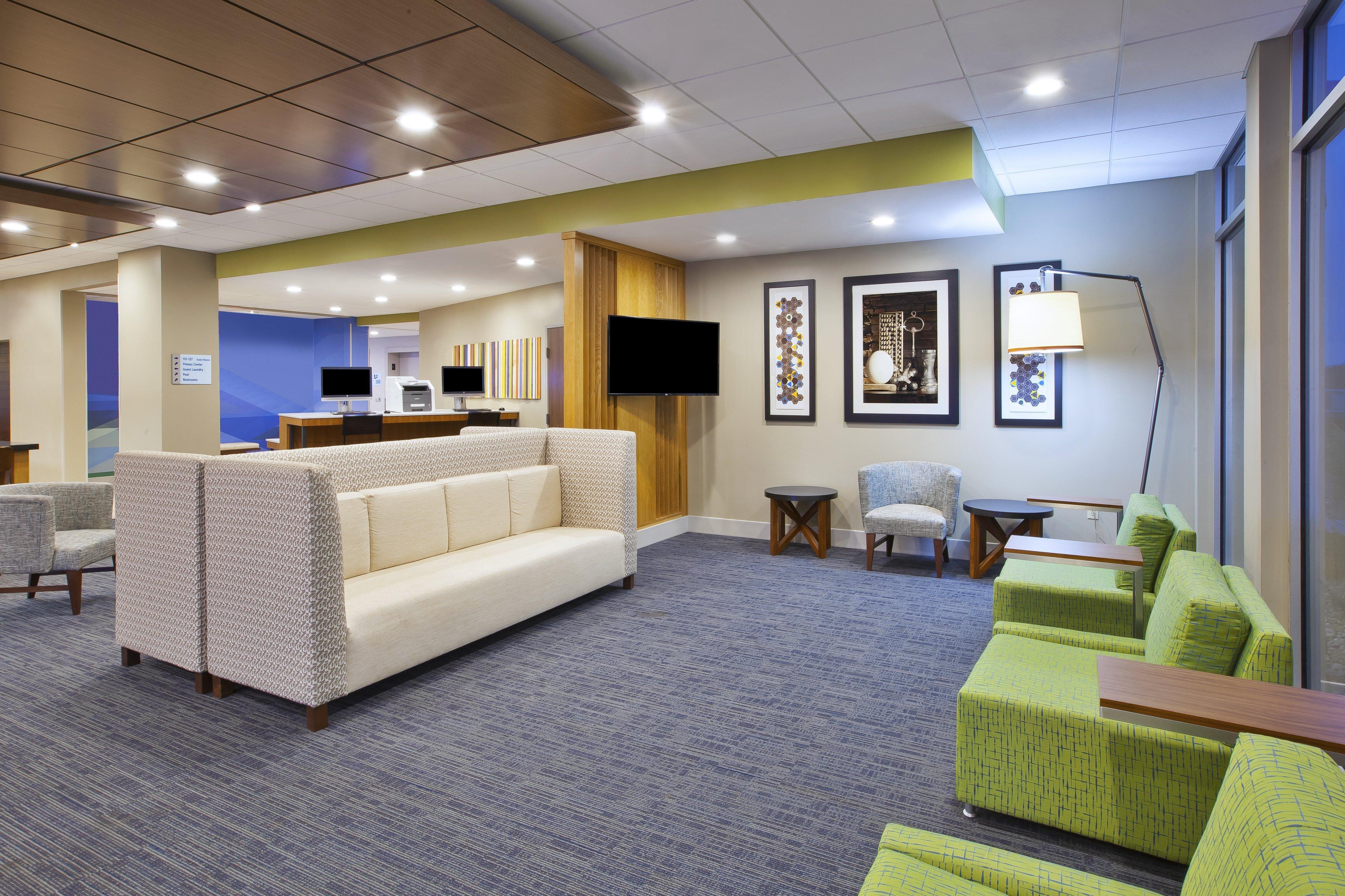 Holiday Inn Express & Suites - Parkersburg East By Ihg Eksteriør bilde
