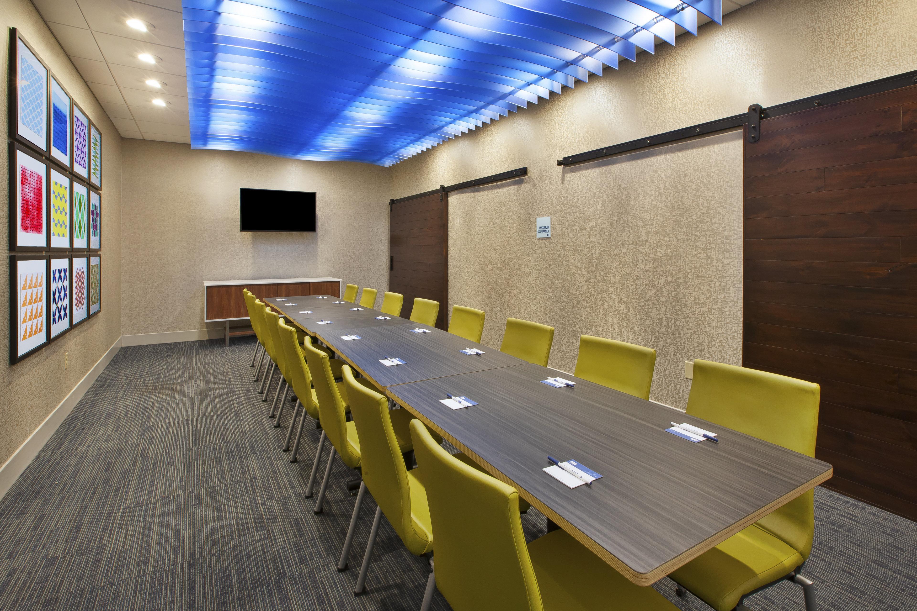 Holiday Inn Express & Suites - Parkersburg East By Ihg Eksteriør bilde