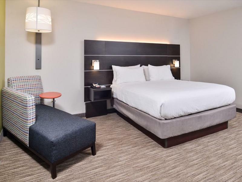 Holiday Inn Express & Suites - Parkersburg East By Ihg Eksteriør bilde