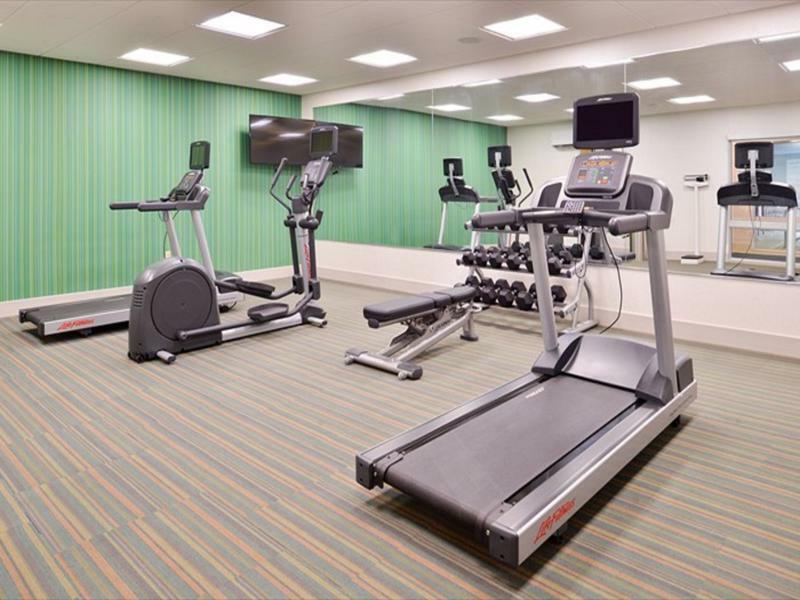 Holiday Inn Express & Suites - Parkersburg East By Ihg Eksteriør bilde