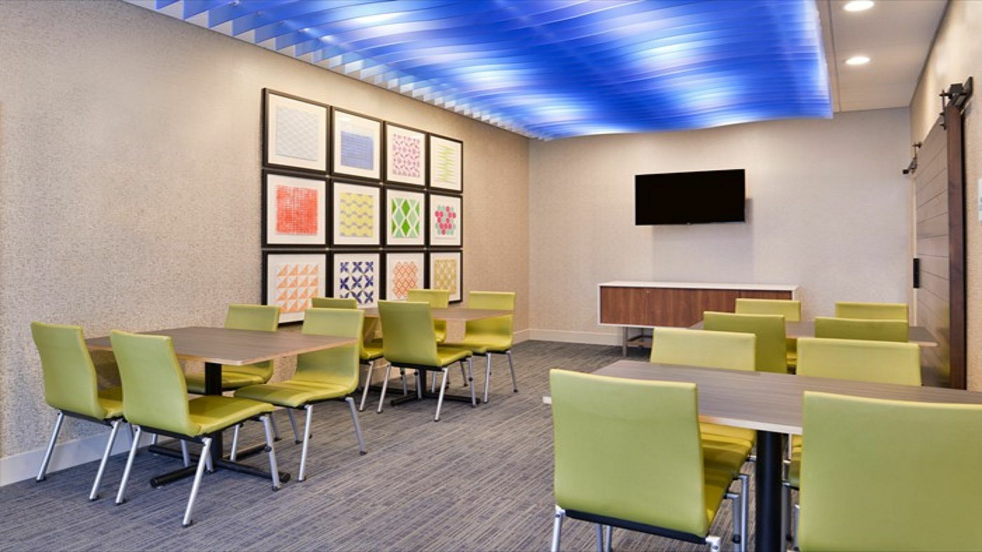 Holiday Inn Express & Suites - Parkersburg East By Ihg Eksteriør bilde
